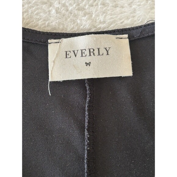 Everly Highline Blouse Wrap Front Batwing Sleeve Soft Modal Size Medium - Picture 3 of 7